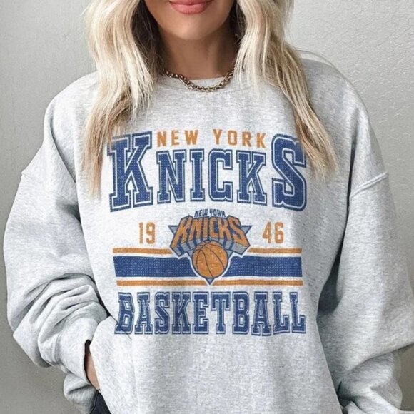New York Basketball Vintage Sweatshirt β Knicks Retro Crewneck - Picture 1 of 5